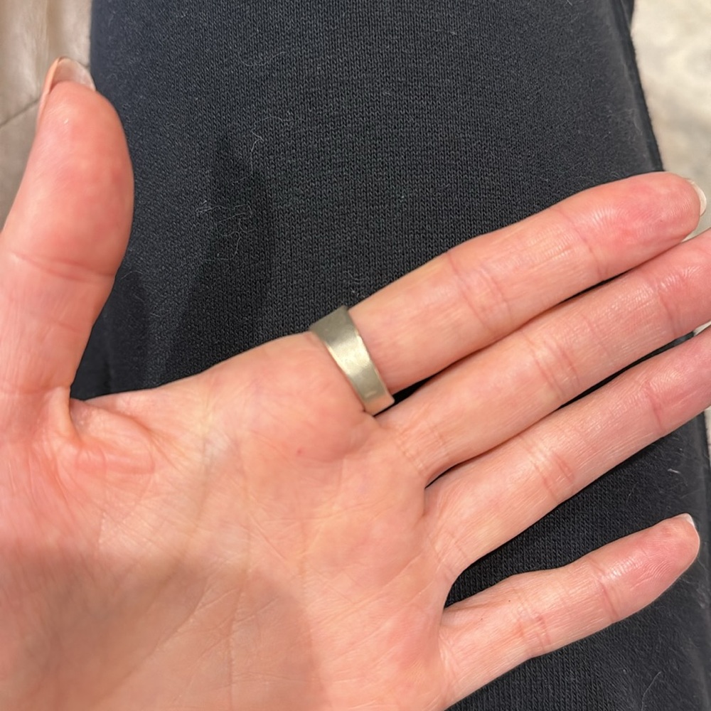 Sterling silver ring - Picture 3 of 5